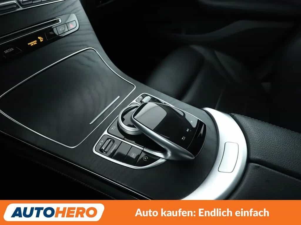 Mercedes-Benz GLC-Class GLC 220 4Matic Exclusive Aut.*LED*PDC 03/2019-photo-20