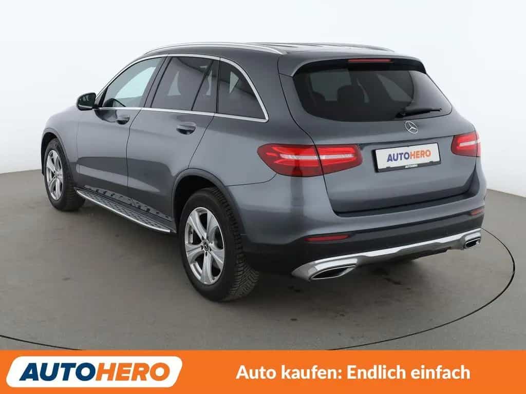 Mercedes-Benz GLC-Class GLC 220 4Matic Exclusive Aut.*LED*PDC 03/2019-photo-1