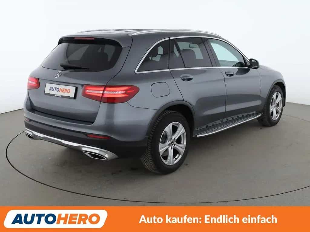 Mercedes-Benz GLC-Class GLC 220 4Matic Exclusive Aut.*LED*PDC 03/2019-photo-3