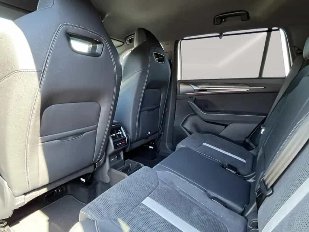 Skoda Kodiaq 1.5 TSI mHEV DSG Sportline 19" Alu Elekt null-photo-11