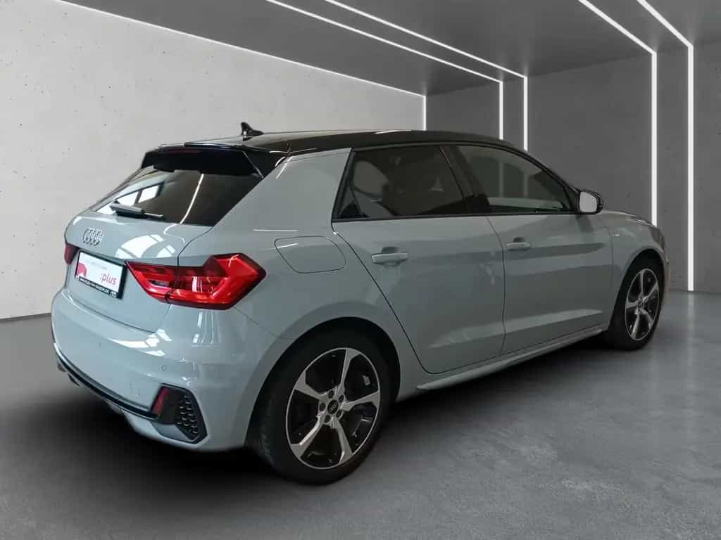 Audi A1 Sportback 30 TFSI S tronic 2x S-Line*Smart.In 04/2022-photo-2