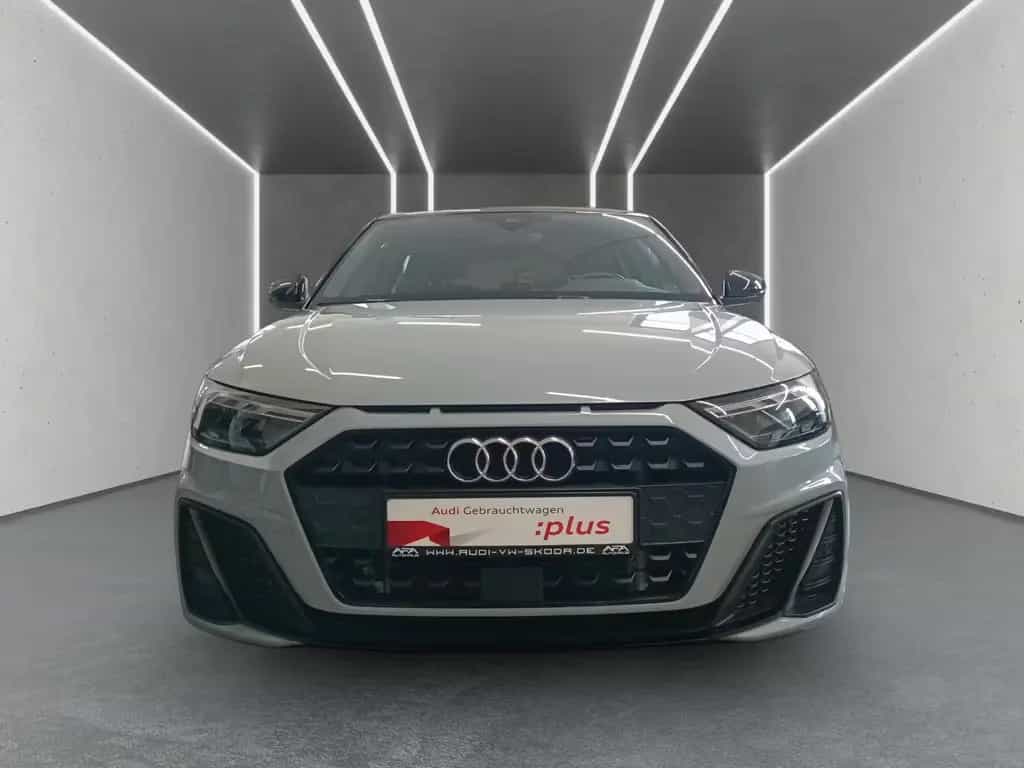 Audi A1 Sportback 30 TFSI S tronic 2x S-Line*Smart.In 04/2022-photo-4
