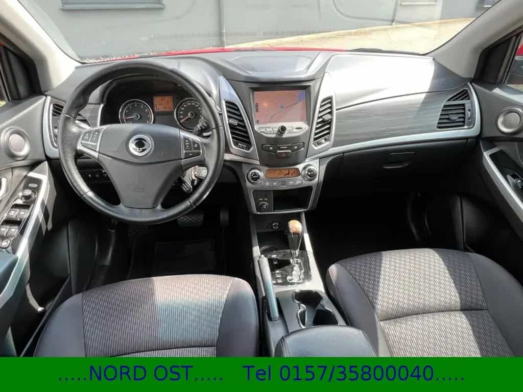 Ssangyong Korando 2.0 Automatik. Nur 45.533 Km runtr Euro6 02/2018-photo-9