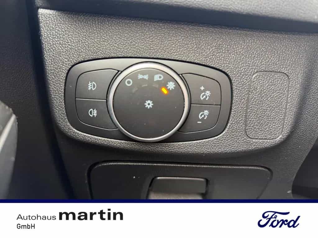 Ford Focus 1.5 ST-Line PDC SHZ KAMERA NAVI AHK LED 03/2019-photo-19