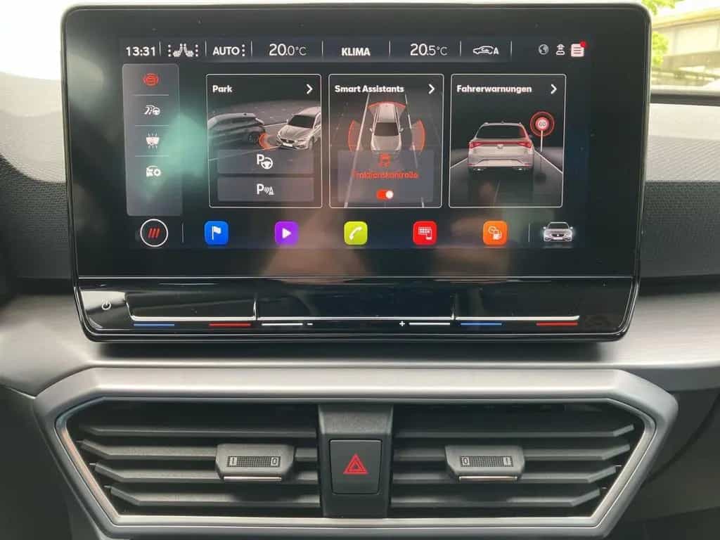 Seat Leon SPORTSTOURER 1.5 eTSI DSG FR KAMERA+BEATS 01/2022-photo-32