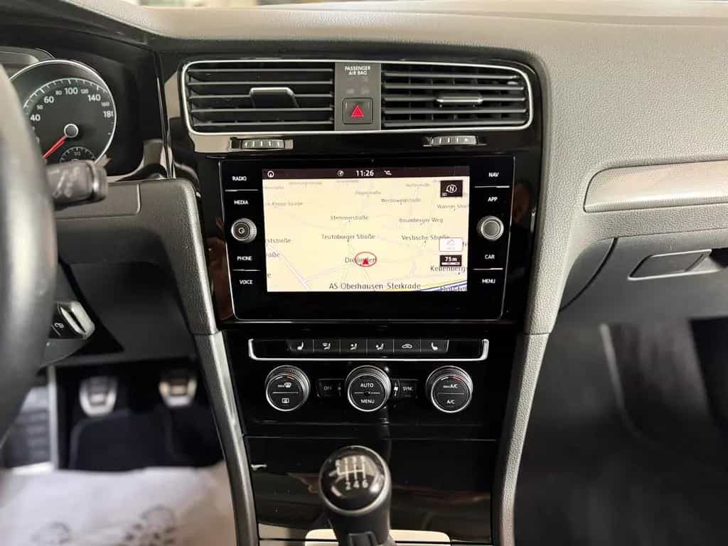 Volkswagen Golf VII Lim. Join Start-Stopp/R-LINE/NAVI/SHZ/ 10/2018-photo-19