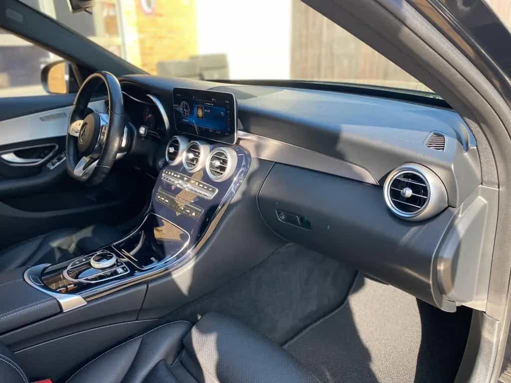 Mercedes-Benz C 220 T d AMG line LED Leder Kamera PDC AHK uvm. 05/2019-photo-13