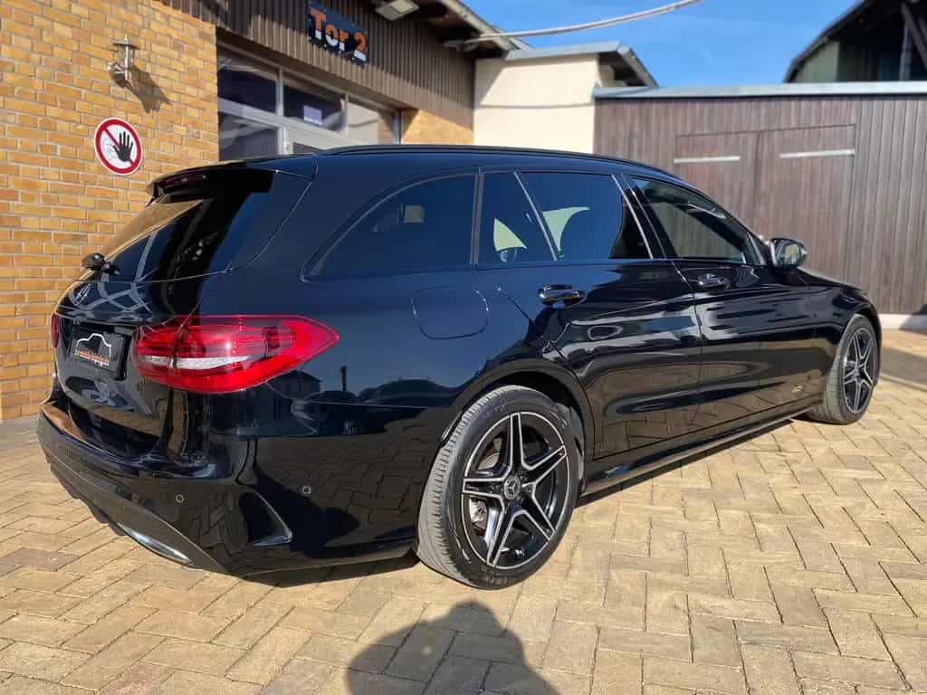 Mercedes-Benz C 220 T d AMG line LED Leder Kamera PDC AHK uvm. 05/2019-photo-3