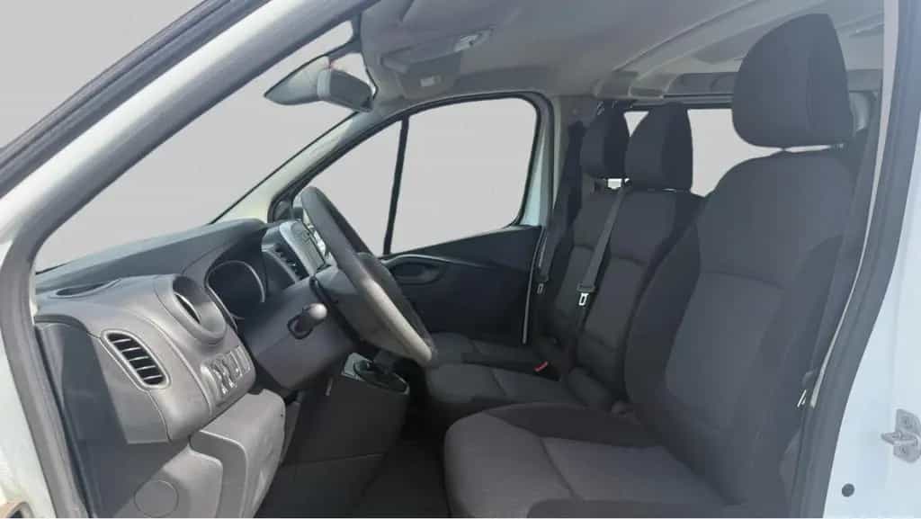 Renault Trafic Combi 07/2020-photo-13