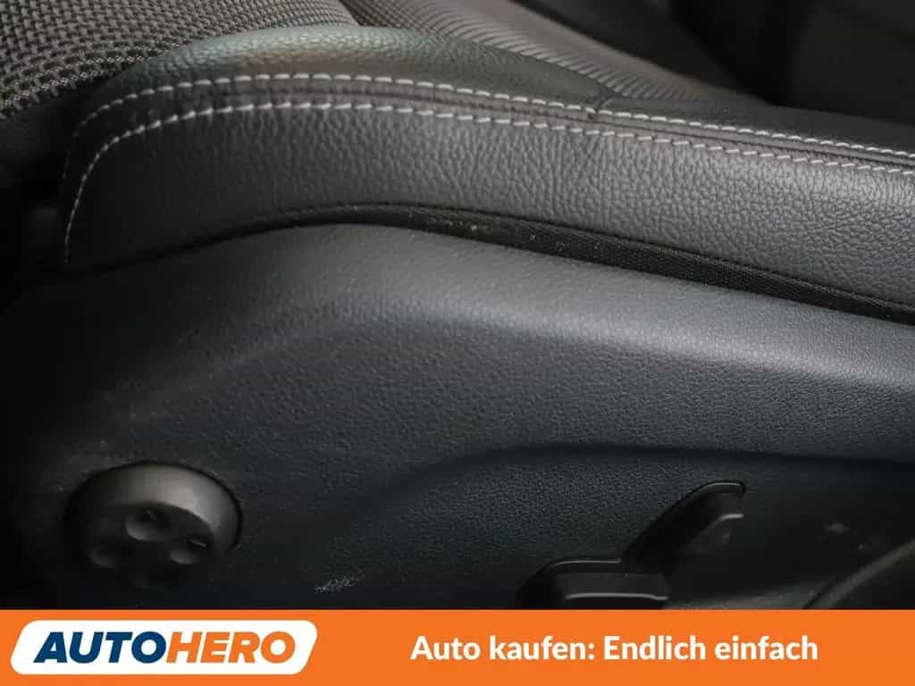 Mercedes-Benz C 180 C-Klasse C 180 T Avantgarde Aut.*NAVI*TEMPO*CAM* 08/2019-photo-31