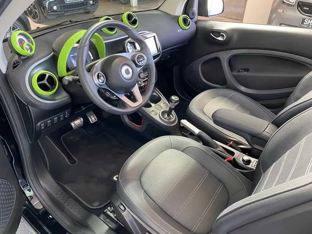 Smart BRABUS Tailor Made 122/ 109 PS 17 Zoll Leder 09/2016-photo-14
