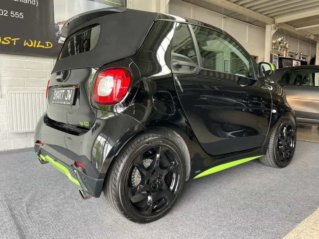Smart BRABUS Tailor Made 122/ 109 PS 17 Zoll Leder 09/2016-photo-2