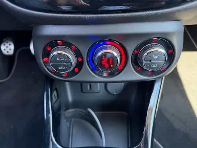 Opel Corsa E 1,6 OPC, PDC, Bi-Xenon, Nappa Leder 02/2016-photo-14