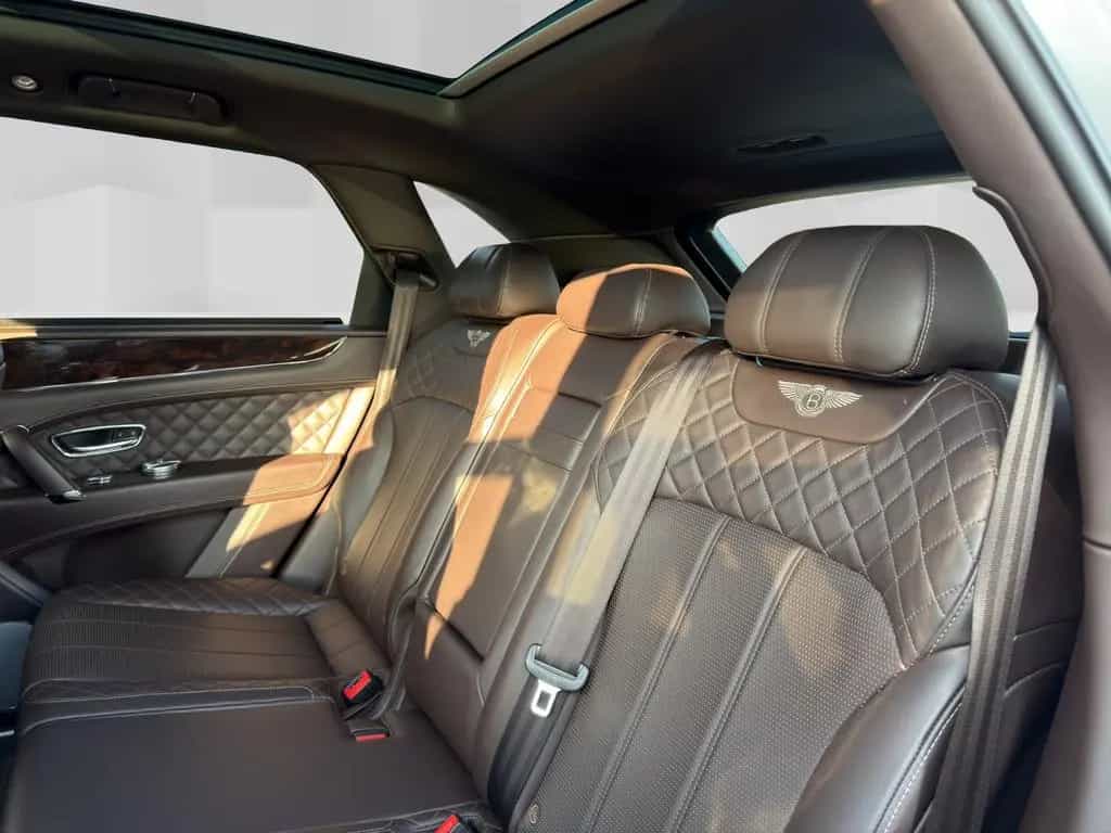 Bentley Bentayga 6.0 W12 4WD Massage Night Sitzb ACC HuD 03/2016-photo-14