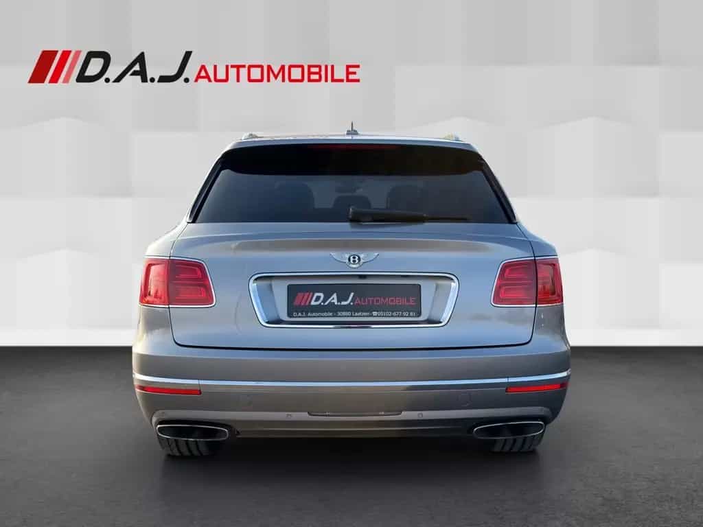 Bentley Bentayga 6.0 W12 4WD Massage Night Sitzb ACC HuD 03/2016-photo-3