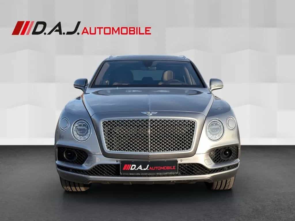 Bentley Bentayga 6.0 W12 4WD Massage Night Sitzb ACC HuD 03/2016-photo-7