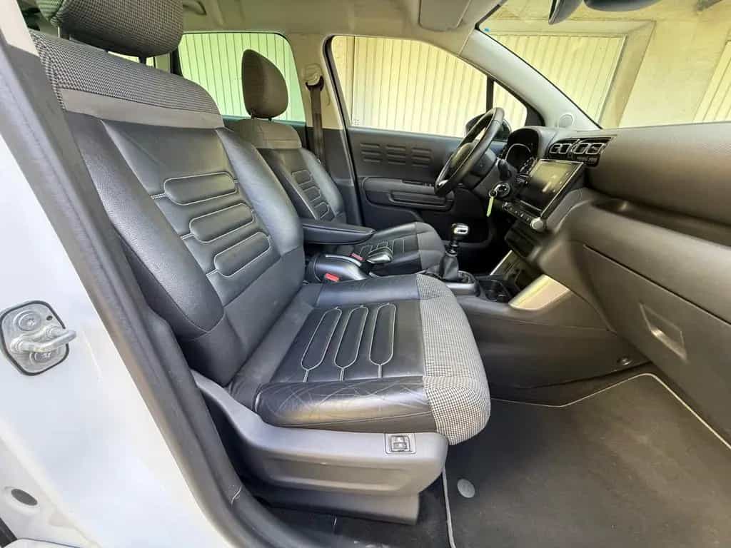 Citroën C3 Aircross Shine*PDC*LED*Tempo*CarPlay*Navi 01/2019-photo-16