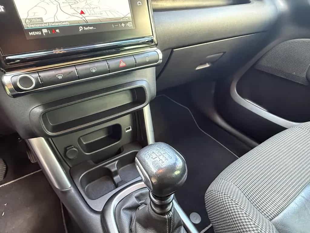 Citroën C3 Aircross Shine*PDC*LED*Tempo*CarPlay*Navi 01/2019-photo-28