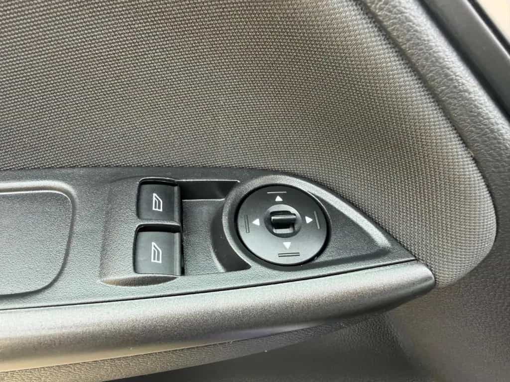 Ford Focus Turnier ST-Line Sportsitze Sport Lenkrad 12/2017-photo-27