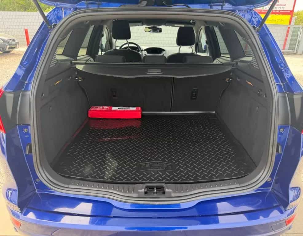 Ford Focus Turnier ST-Line Sportsitze Sport Lenkrad 12/2017-photo-38