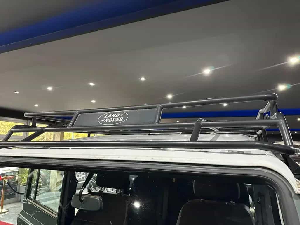 Land Rover Defender 110 2.2 TD4 Station Wagon S 09/2014-photo-13