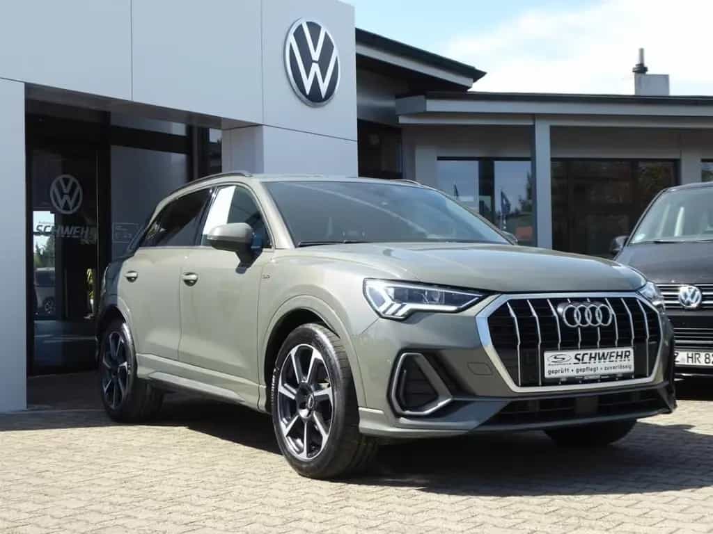 Audi Q3 SUV S line 1.5 TFSI 04/2019-photo-1
