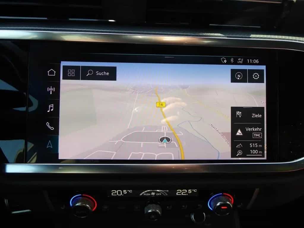 Audi Q3 SUV S line 1.5 TFSI 04/2019-photo-8