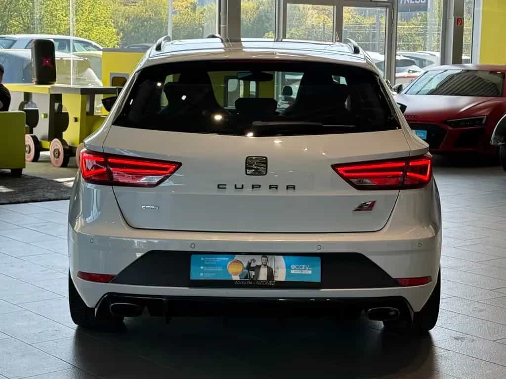 Seat Leon ST Cupra 300 4Drive*Keyless*Ambiente*RFK* 02/2018-photo-4