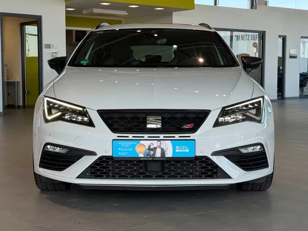 Seat Leon ST Cupra 300 4Drive*Keyless*Ambiente*RFK* 02/2018-photo-9