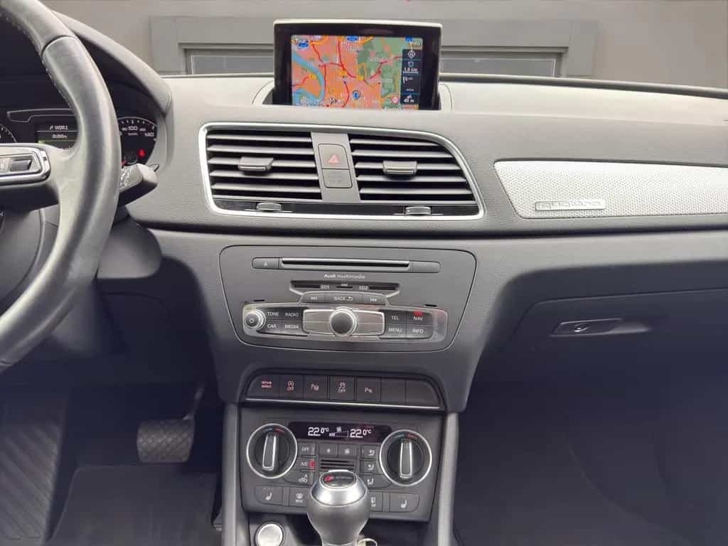 Audi Q3 design quattro S-Tronic AHK/LED 08/2017-photo-13