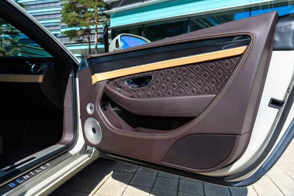 Bentley Continental GT 6.0 W12 01/2019-photo-14