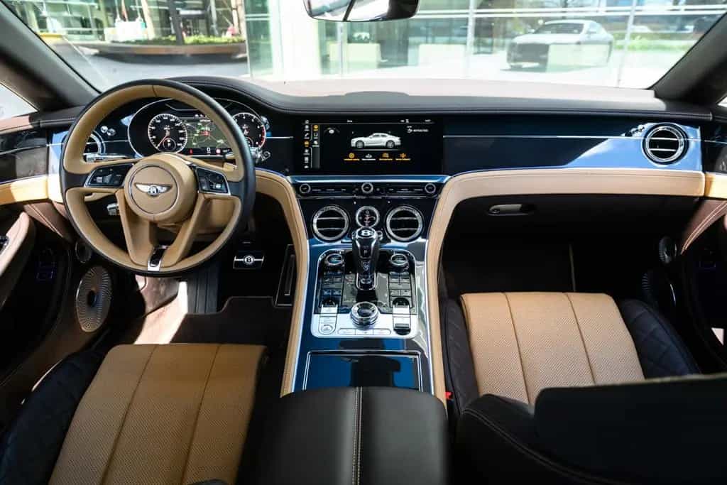 Bentley Continental GT 6.0 W12 01/2019-photo-8