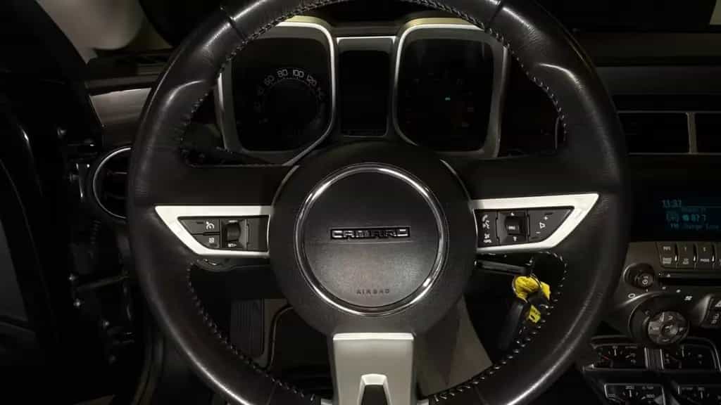 Chevrolet Camaro Coupé V8 *TEMP*XENON*PARK*BOSE*LEDER* 07/2010-photo-24