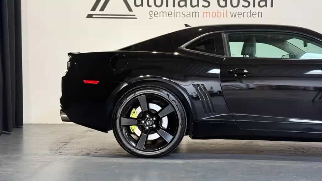 Chevrolet Camaro Coupé V8 *TEMP*XENON*PARK*BOSE*LEDER* 07/2010-photo-3