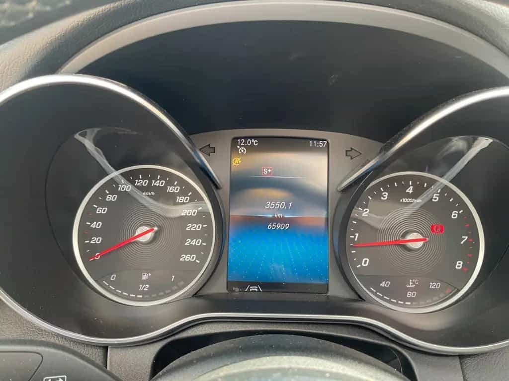 Mercedes-Benz C-Class 180 Cabrio AMG PAKET Navi LED Kamera PDC SHZ 08/2019-photo-20