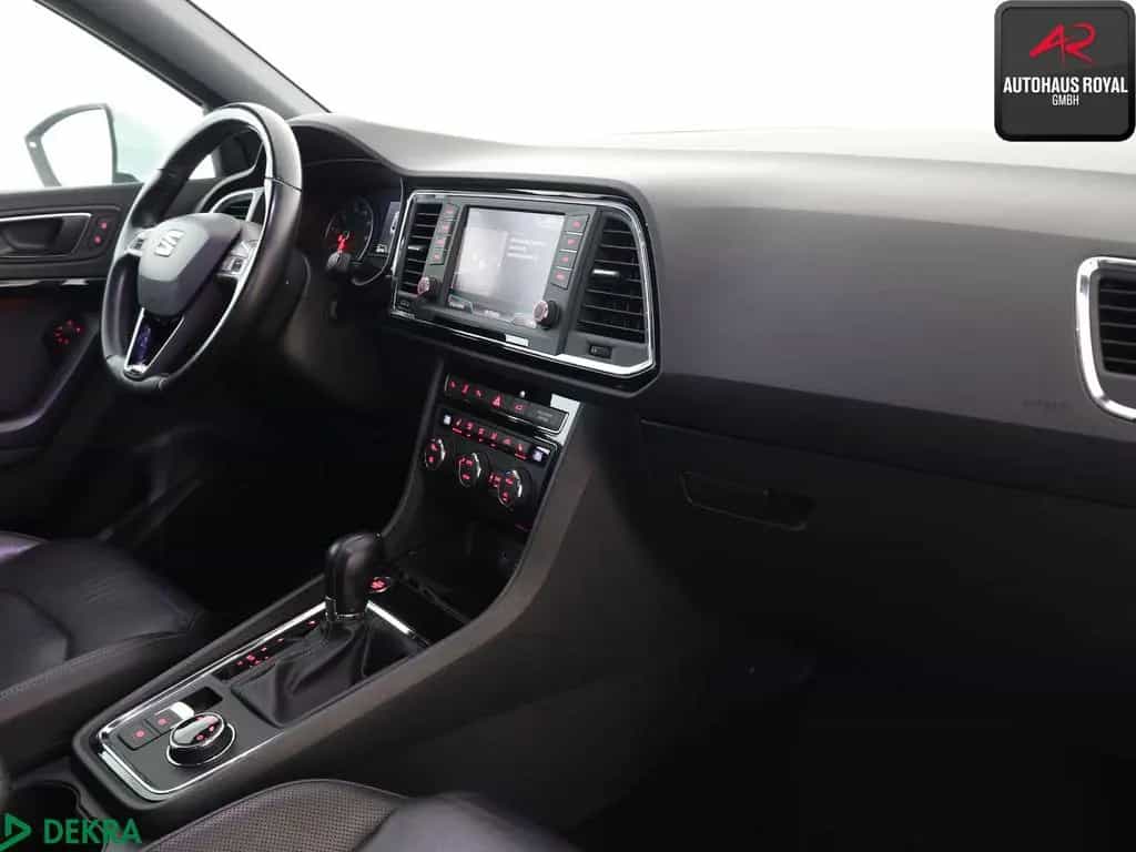 Seat Ateca 1.4 TSI XCELLENCE PANO,360,TRITTBRETT,ACC 02/2018-photo-9