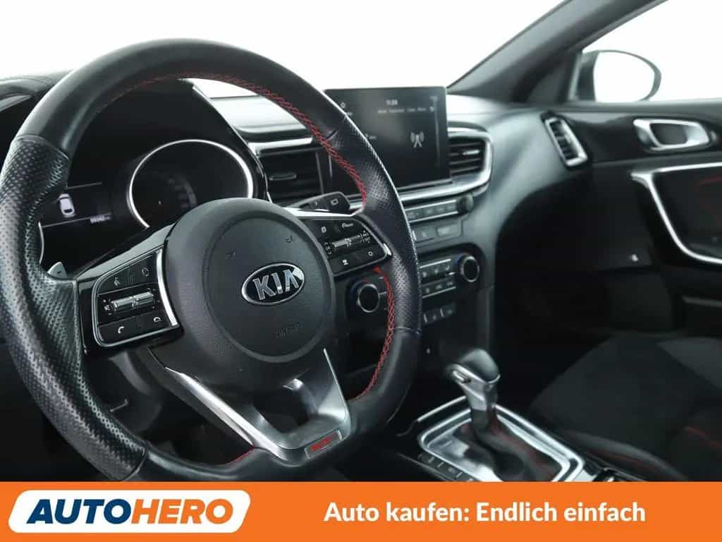 Kia ProCeed 1.6 TGDI GT Aut.*NAVI*LED*PLA*CAM*PDC* 06/2019-photo-10