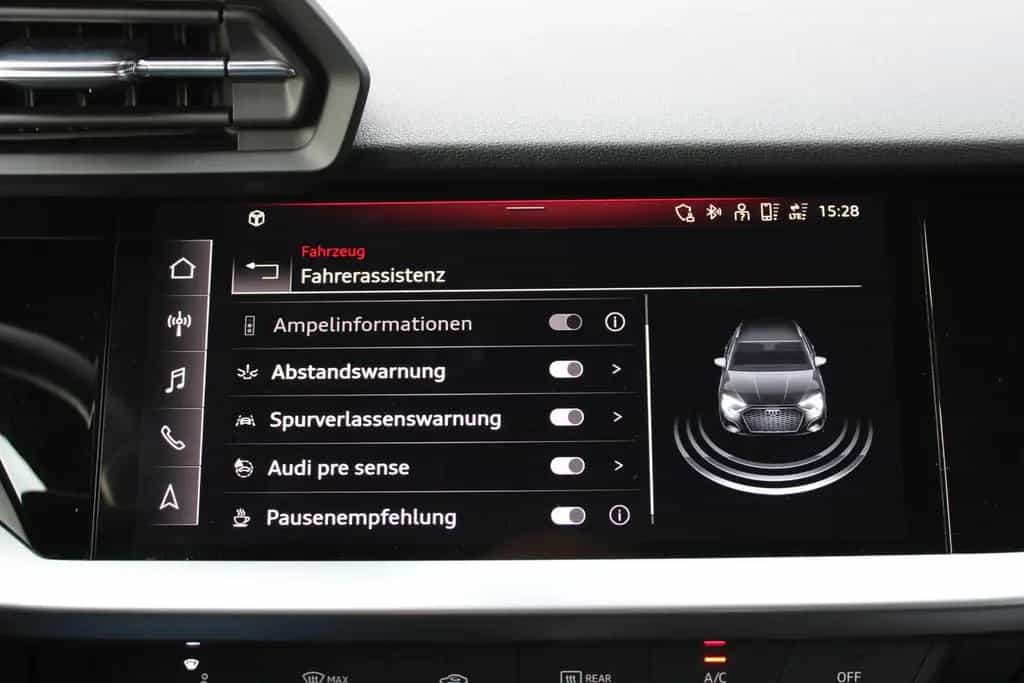 Audi A3 30 TFSI DSG advanced *LED*DAB+*AppleCar*PDC* 01/2021-photo-17