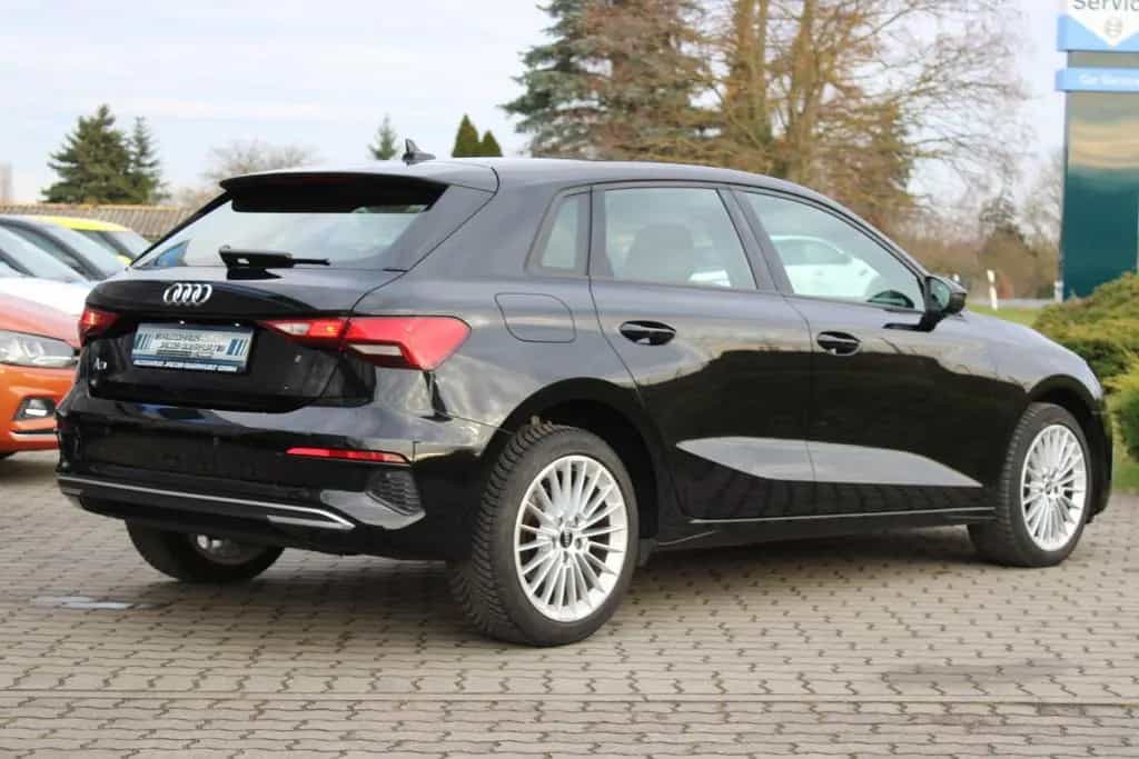 Audi A3 30 TFSI DSG advanced *LED*DAB+*AppleCar*PDC* 01/2021-photo-2