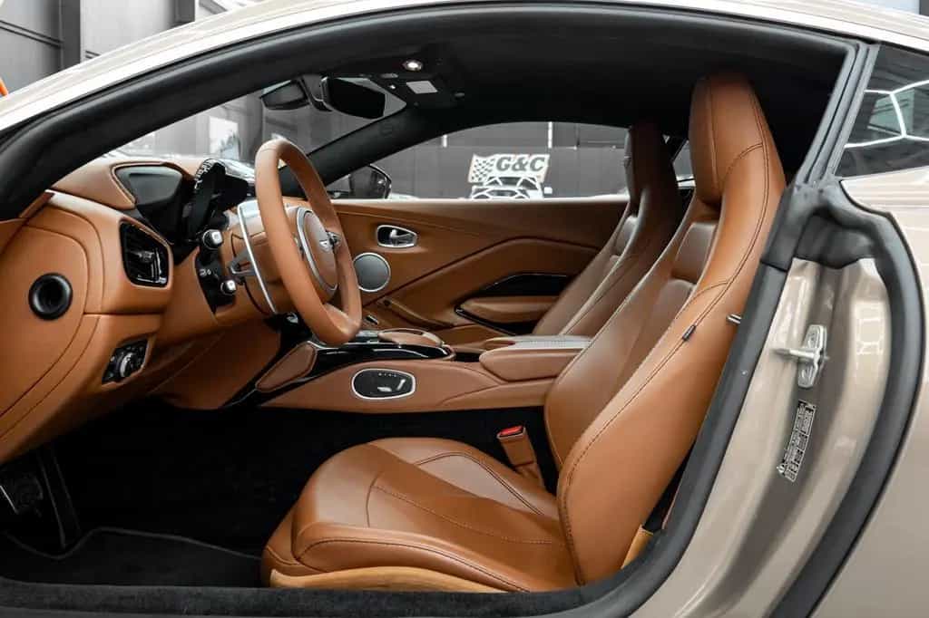 Aston Martin V8 Vantage // NETTO EXPORT 02/2022-photo-14