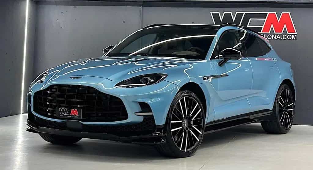 Aston Martin DBX707 4.0 V8 02/2023-photo-1