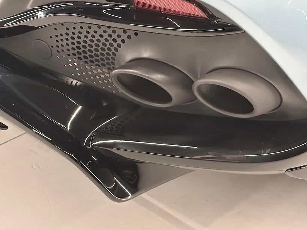 Aston Martin DBX707 4.0 V8 02/2023-photo-28