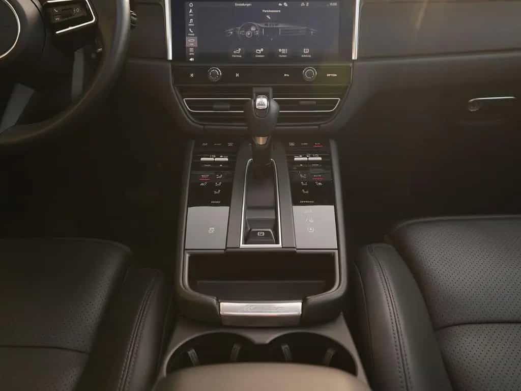 Porsche Macan PANO-SPORTSITZE-BOSE-AHK-360CAM-LED-20"S 01/2022-photo-19