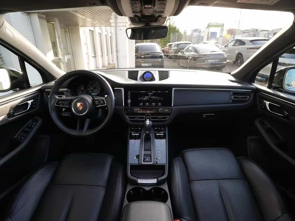 Porsche Macan PANO-SPORTSITZE-BOSE-AHK-360CAM-LED-20"S 01/2022-photo-1