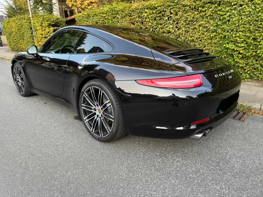 Porsche 911 Carrera (C2) - 991.1 - TOP Ausst. + Approved 07/2015-photo-1