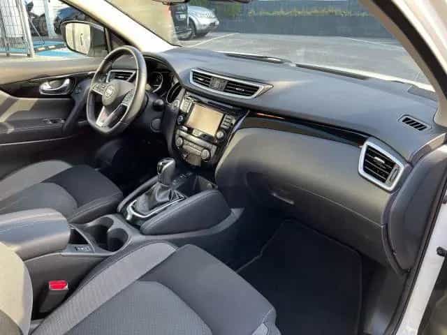 Nissan Qashqai 1.3 DIG-T DCT Zama Navi AVM PGD SH 18" 03/2021-photo-17
