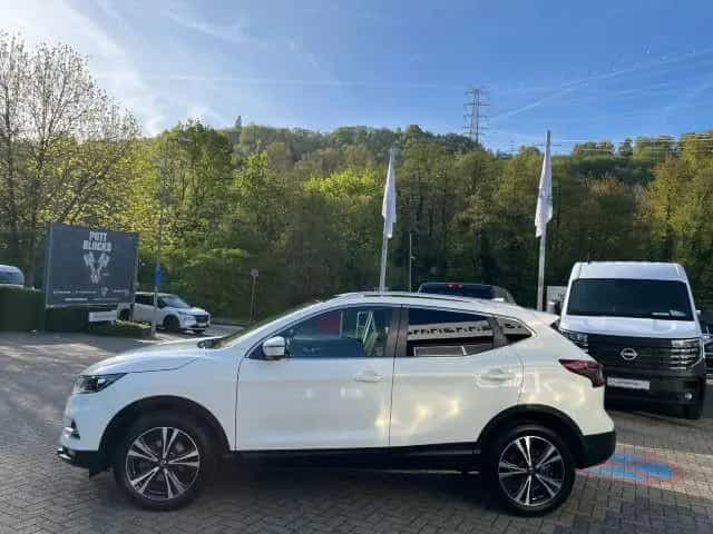 Nissan Qashqai 1.3 DIG-T DCT Zama Navi AVM PGD SH 18" 03/2021-photo-4