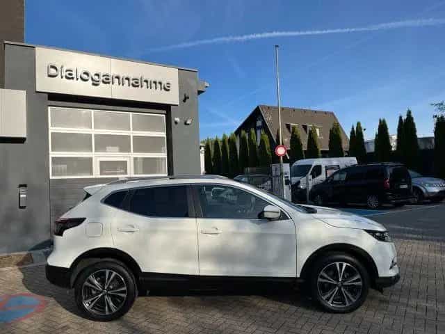 Nissan Qashqai 1.3 DIG-T DCT Zama Navi AVM PGD SH 18" 03/2021-photo-8