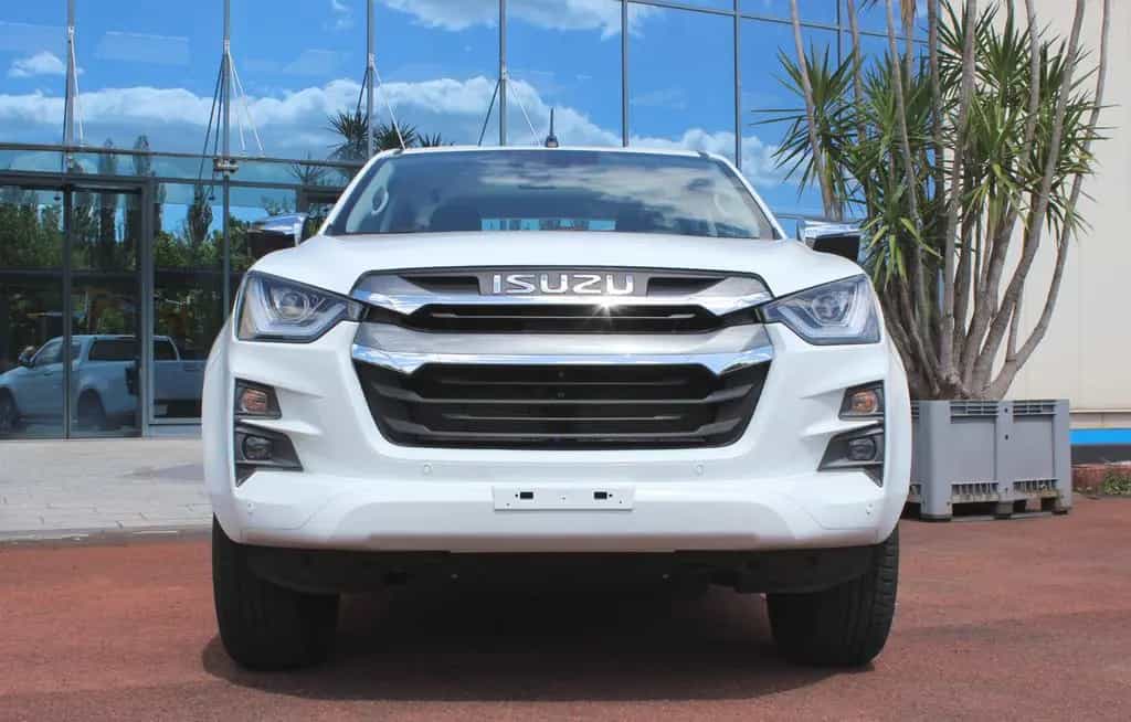 Isuzu D-Max Double Cab LSE 4WD Automatik, Kamera/LED/ 11/2023-photo-10