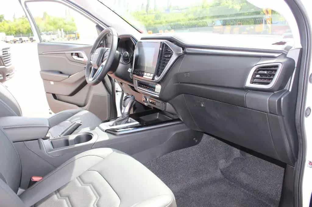 Isuzu D-Max Double Cab LSE 4WD Automatik, Kamera/LED/ 11/2023-photo-13